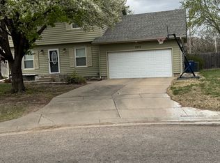 3826 N Rushwood Ct, Wichita, KS 67226