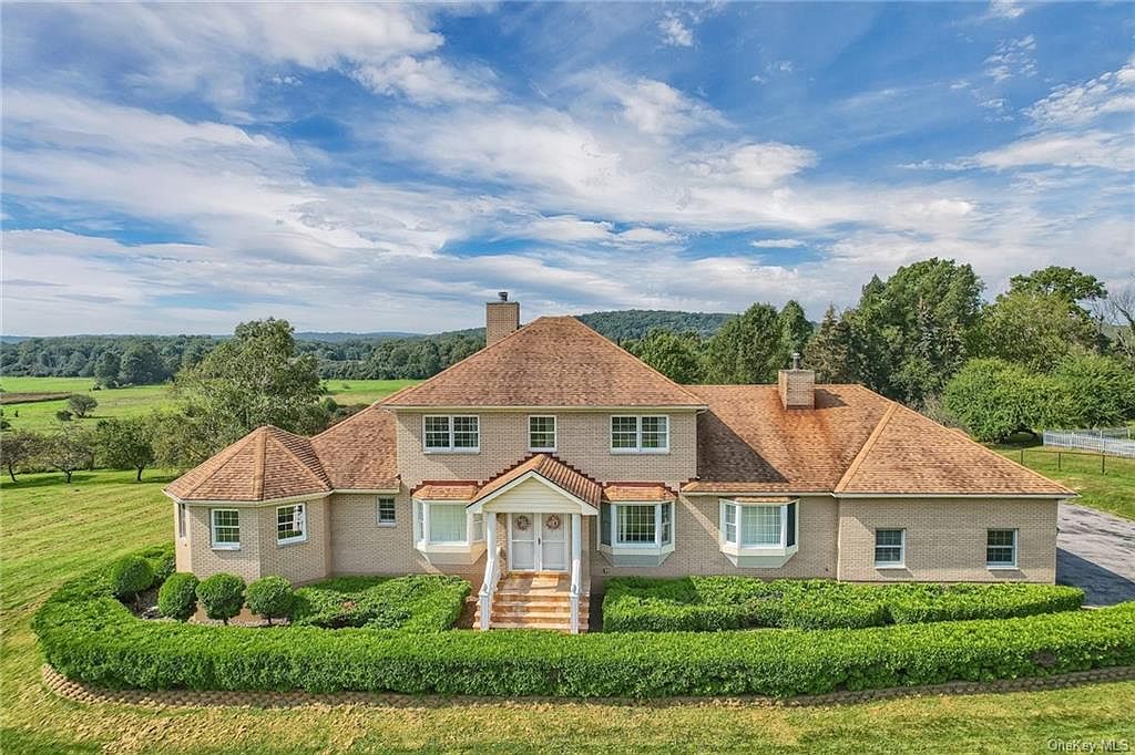 112 Maple Avenue, Goshen, NY 10924 Zillow