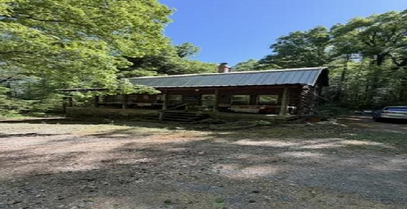 1st image of 379 Burgess Dr