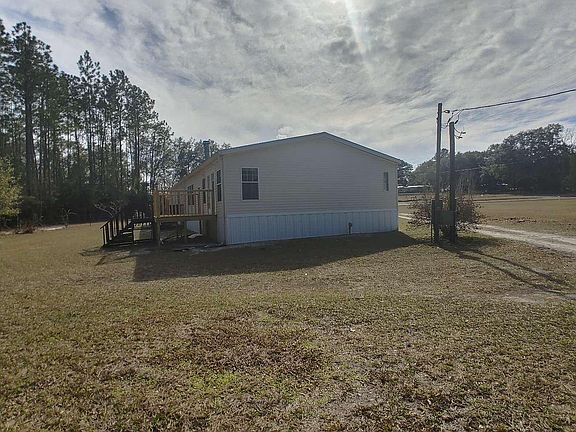 4th image of 4107 SW County Road 240