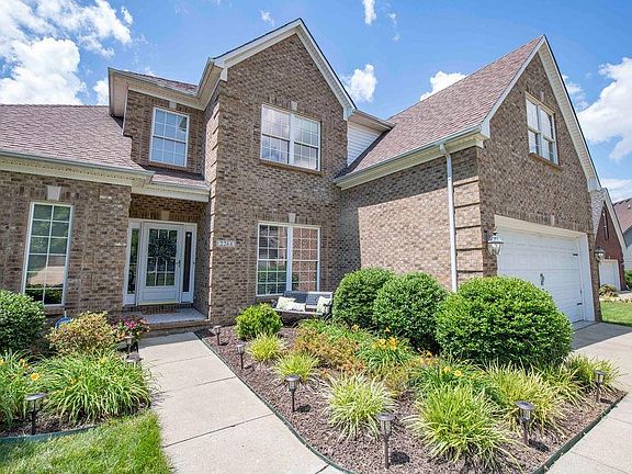 3rd image of 2264 Sunningdale Dr