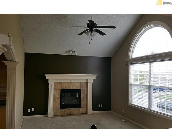 2nd image of 209 NW Jackie Ave