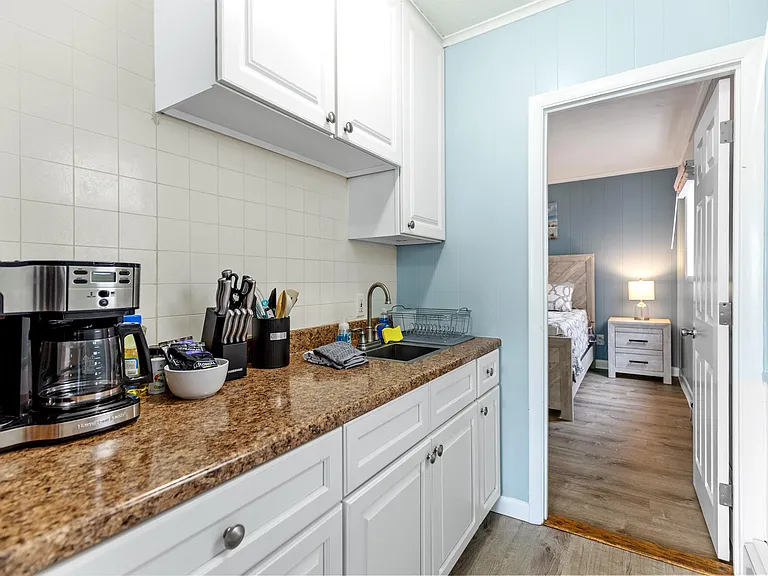 44 E Grand Ave #461 — Photo 8