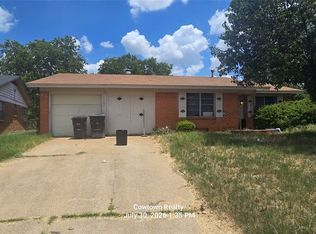 1053 Cole Ct, Fort Worth, TX 76115