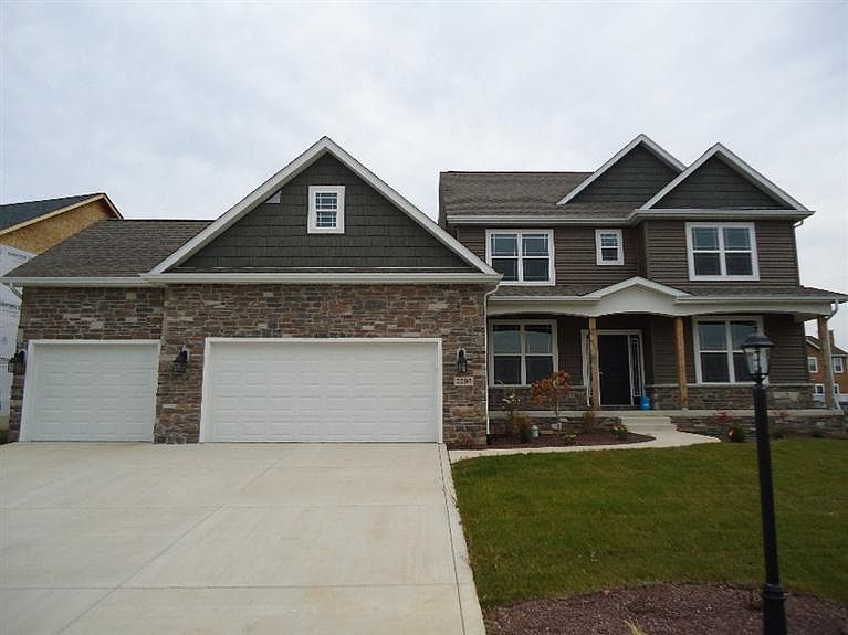 1st image of 2207 Nottingham Dr