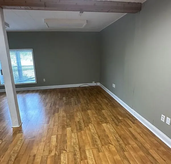 304 W Church St — Photo 10