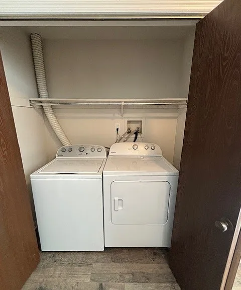 2nd floor brand new washer/dryer combo