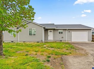 1041 Kees St, Lebanon, OR 97355