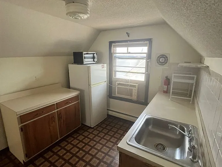 608 Orange Street — Photo 8