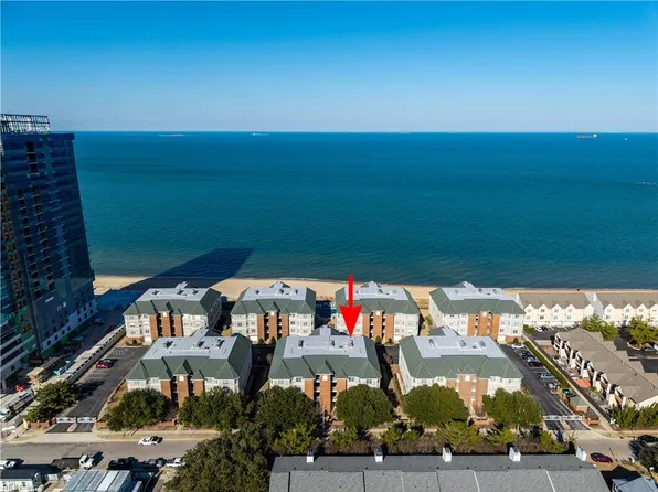 2421 Ocean Shore Cres APT 403, Virginia Beach, VA 23451