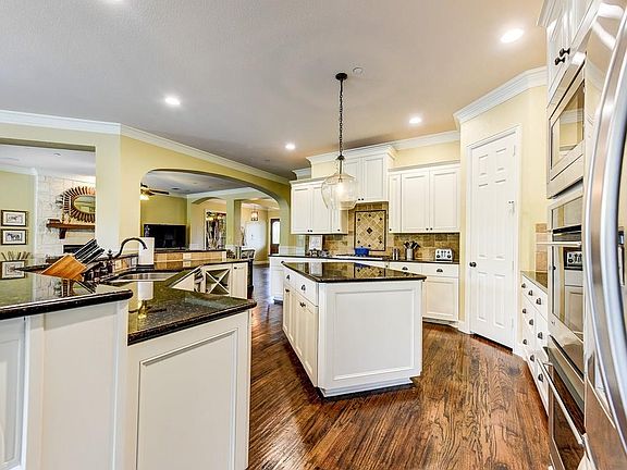 5th image of 2717 Katey Mae Ct