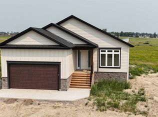 919 S Fairway Blvd W, Cardston, AB T0K 0K0