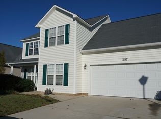 597 Fairfield Cir, Raeford, NC 28376