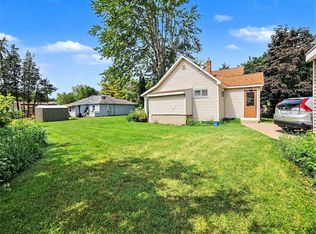 312 N Bear Lake Rd, Muskegon, MI 49445