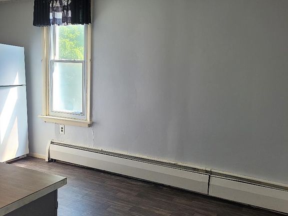 2nd image of 89 N Main St #2
