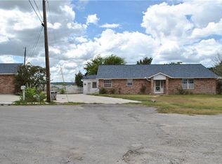 1409 Haven Dr, Comanche, TX 76442