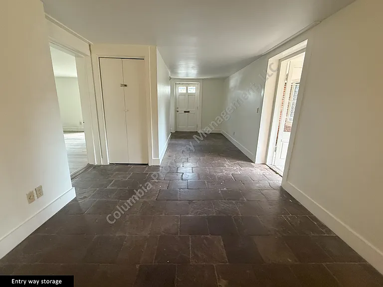 1620 Bull St — Photo 13