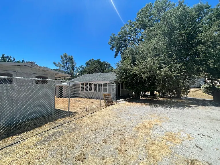 9230 Curbaril Ave — Photo 25
