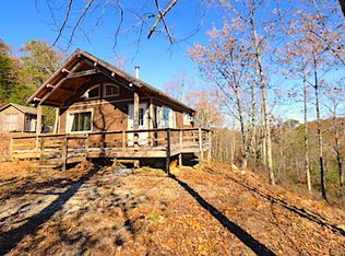 136 Steer Creek Rd, Tellico Plains, TN 37385