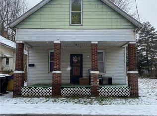 6610 Collier Ave, Cleveland, OH 44105