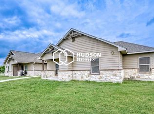 101 Pharm Hills Rd #404, Mabank, TX 75147