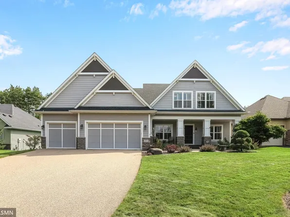 679 Pine Cone Trl, Eagan, MN 55123
