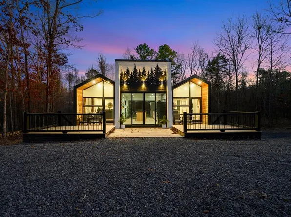 26 Kissingfish Ct, Broken Bow, OK 74728