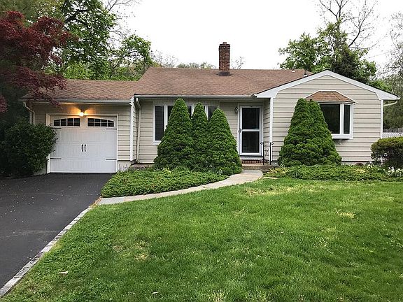 2nd image of 128 Glenwood Rd