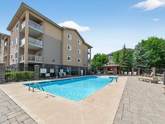 2nd image of 230 Fairhaven Rd #443