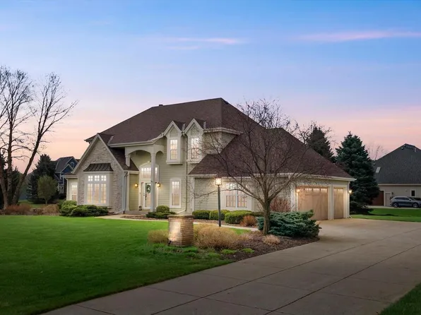 W289N6349 Blackhawk DRIVE, Hartland, WI 53029