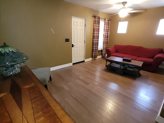 3rd image of 2507 N 79th Ave