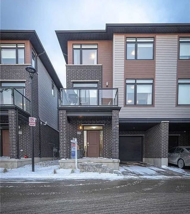 3260 Singleton Ave #21