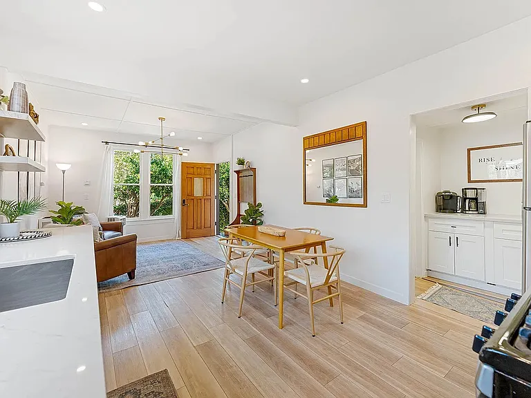 813 Castillo St — Photo 5