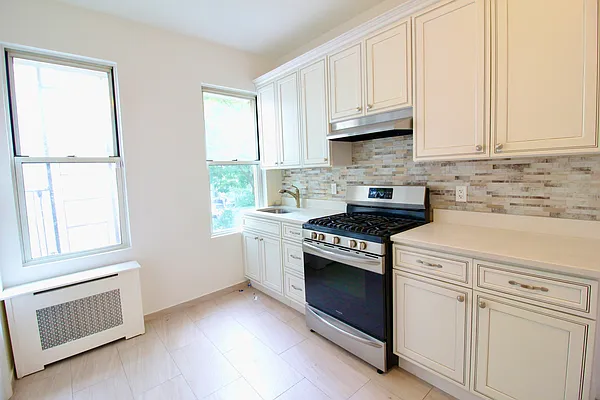 Rented by True Real Estate Group | media 2