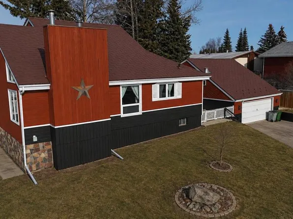 1401 SW 54th St, Edson, AB T7E 1H5
