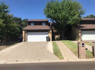 208 Weatherwood Rd, Laredo, TX 78041
