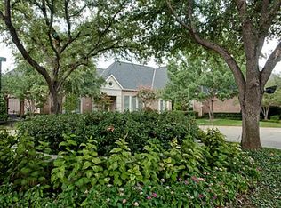 4 Nanway Cir, Dallas, TX 75225