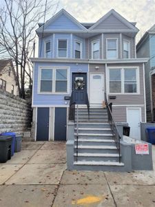 48A E 40th St, Bayonne, NJ, 07002