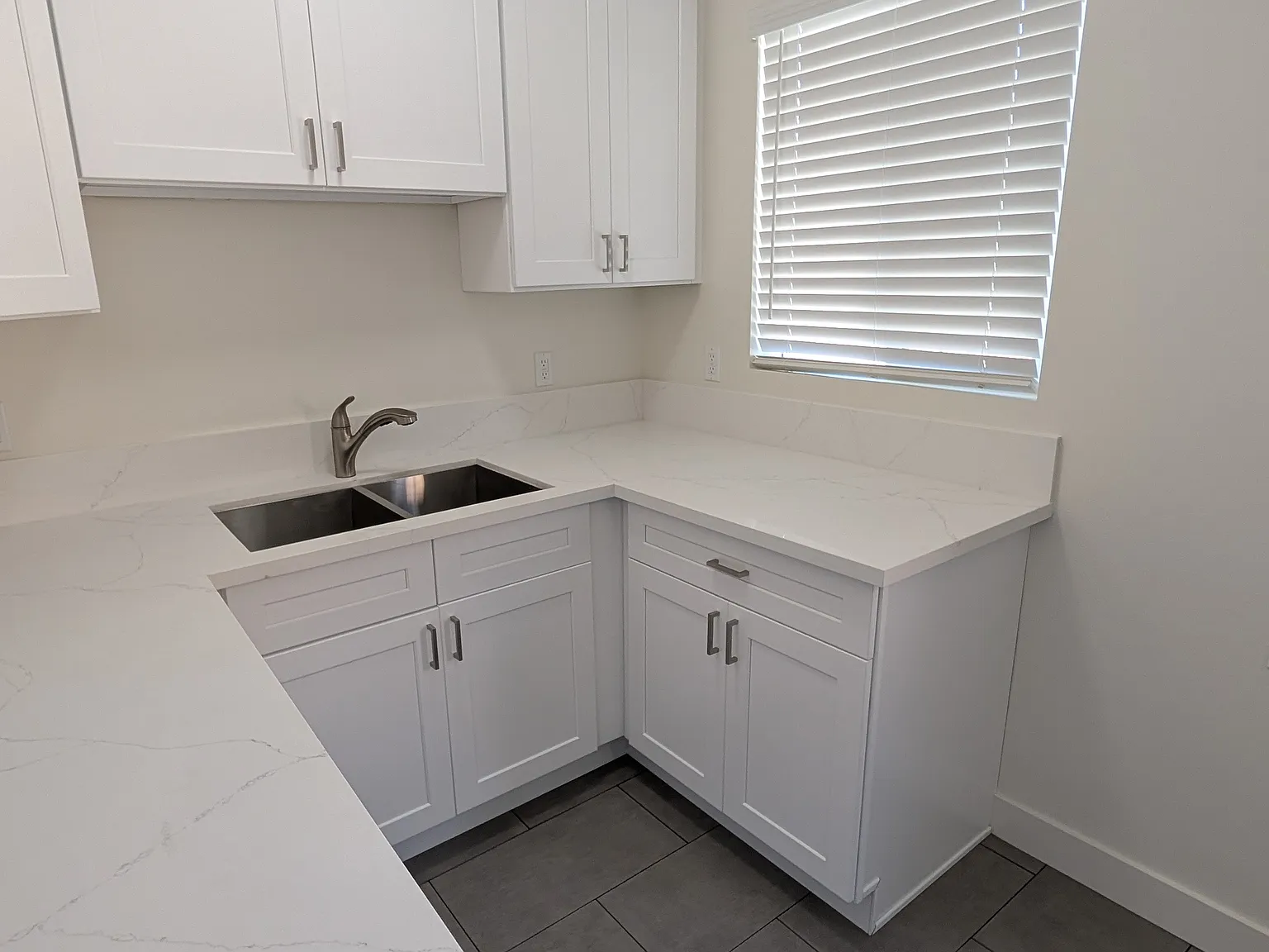 2 bed, 750 sqft, $2,875 — Photo 3
