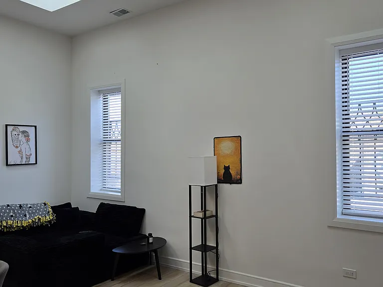 2909 N Milwaukee Ave #3 — Photo 3