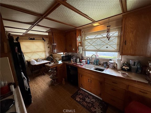 4th image of 8039 Irondale Ave