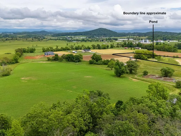 TBD ROUND HILL Dr, Stuarts Draft, VA 24477