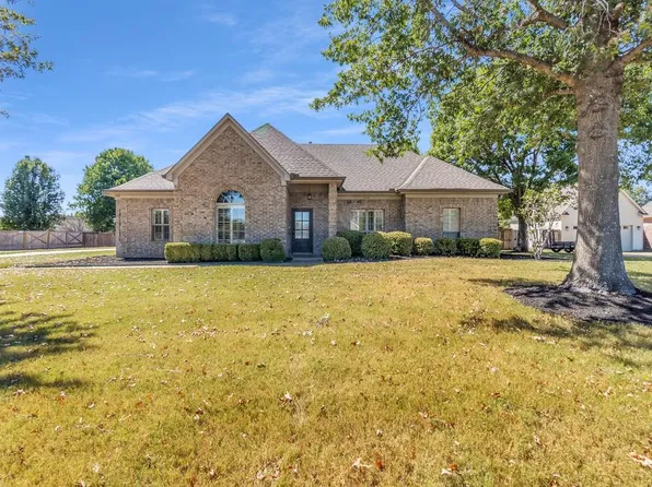 304 Woolfolk Cv, Marion, AR 72364