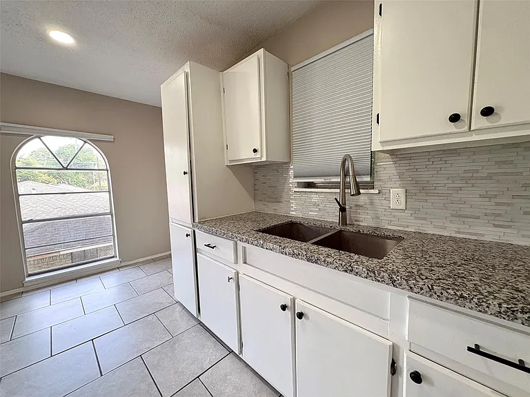 3021 Sycamore Ave #8 — Photo 7