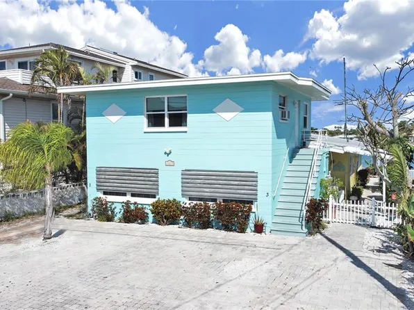 11215 3rd St E #1, Saint Petersburg, FL 33706