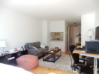 Rented by Starts New York Realty LLC