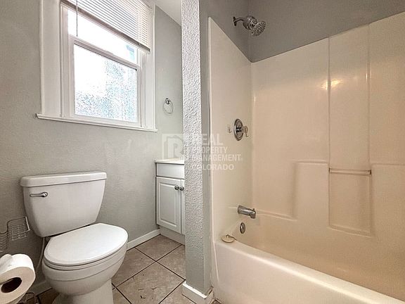 5th image of 618 N Weber St APT 101