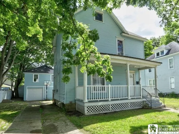 89 Stewart Ave, Jamestown, NY 14701