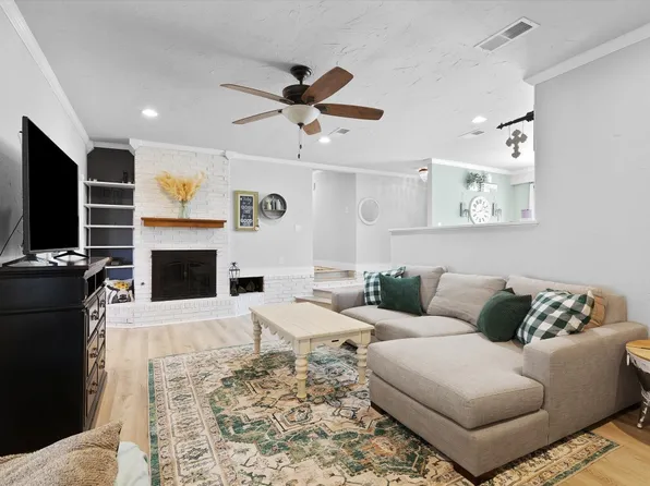270 County Road 1301, Bridgeport, TX 76426