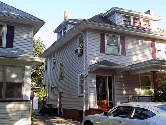 2nd image of 210 Rugby Ave